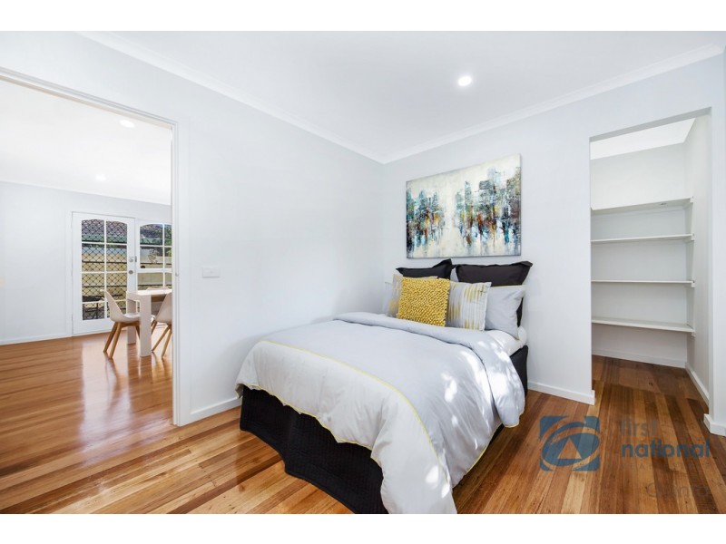 1/2 Coonawarra Drive, Vermont South VIC 3133