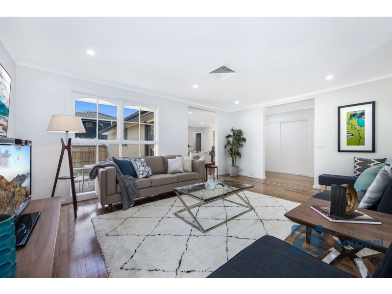 1/2 Coonawarra Drive, Vermont South VIC 3133