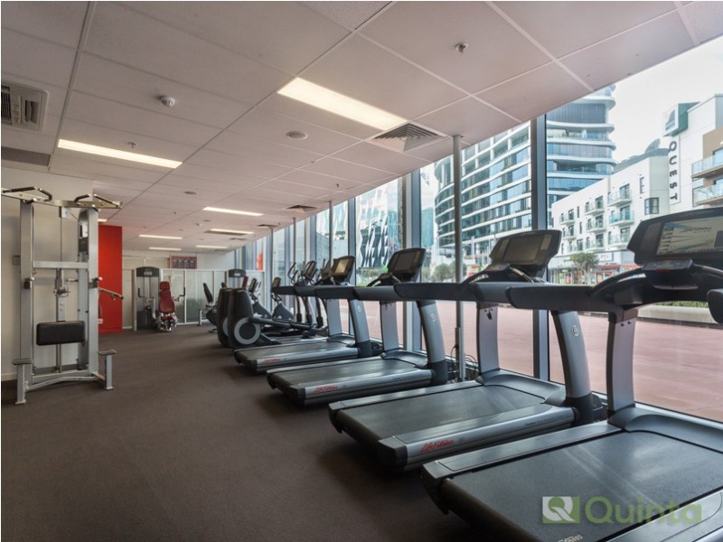 1703/100 Harbour Esplanade, Docklands VIC 3008