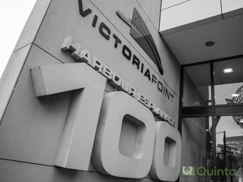 1704/100 Harbour Esplanade, Docklands VIC 3008