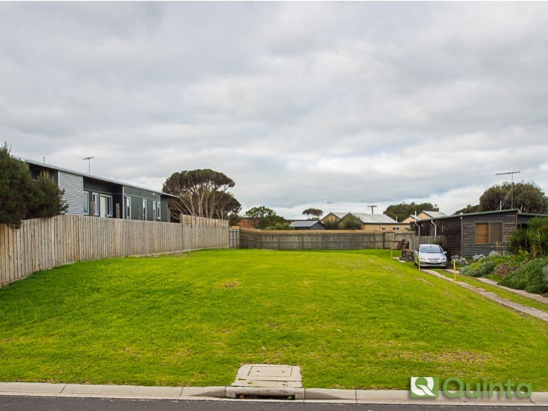35 Second Avenue, Cape Woolamai VIC 3925