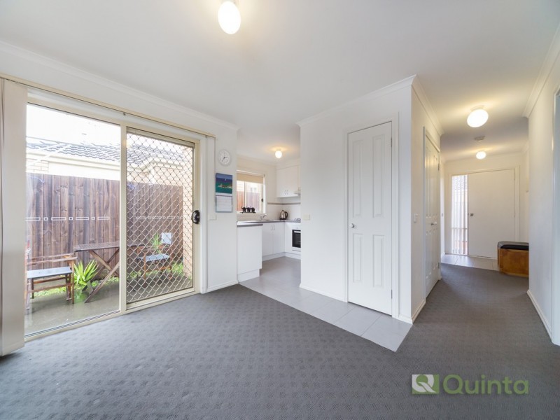 10/21-31 Parman Avenue, Pakenham VIC 3810