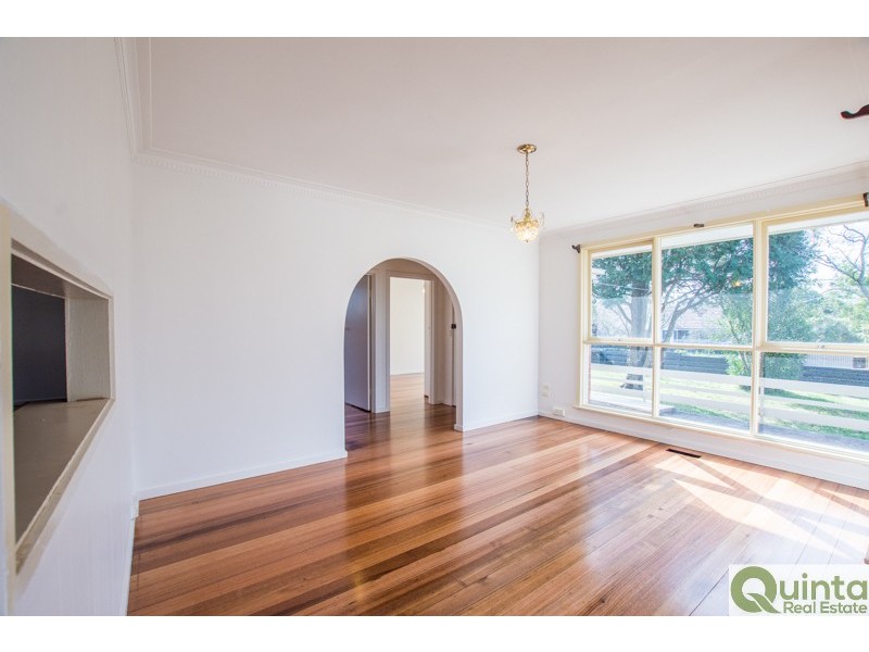 42 Ireland Avenue, Wantirna South VIC 3152