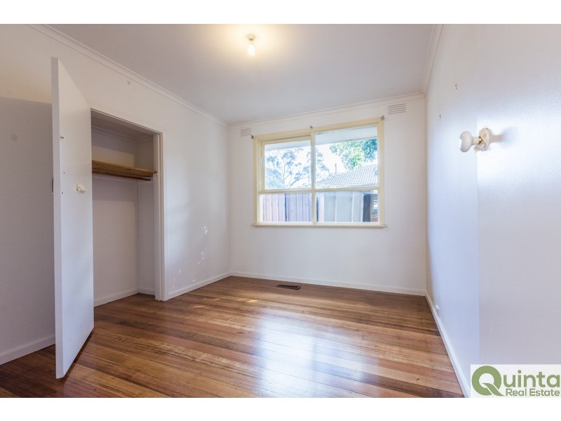 42 Ireland Avenue, Wantirna South VIC 3152