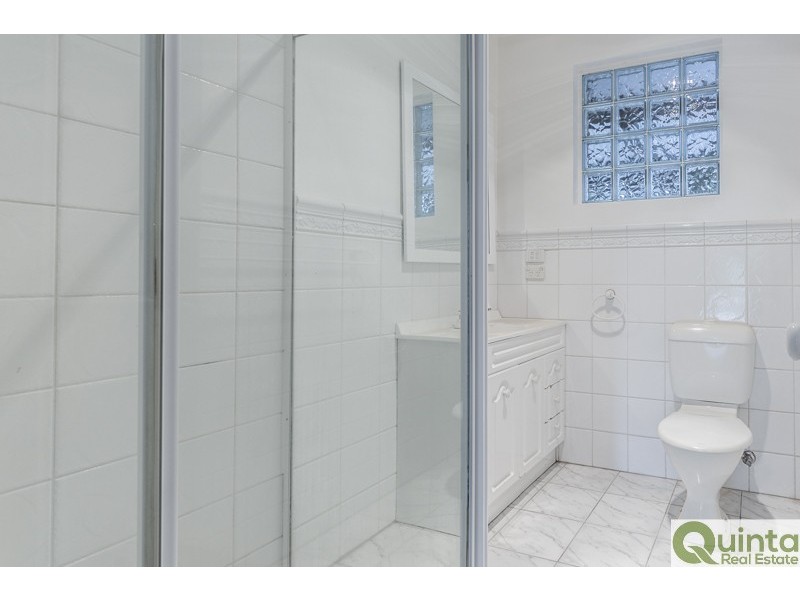 42 Ireland Avenue, Wantirna South VIC 3152