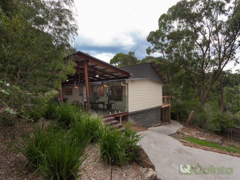 17 Warrawee Road, Mount Evelyn VIC 3796