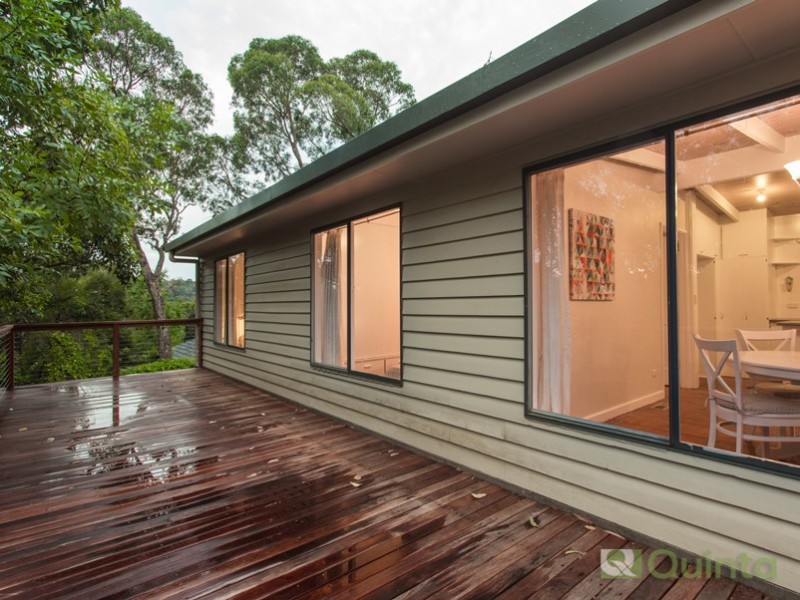 17 Warrawee Road, Mount Evelyn VIC 3796