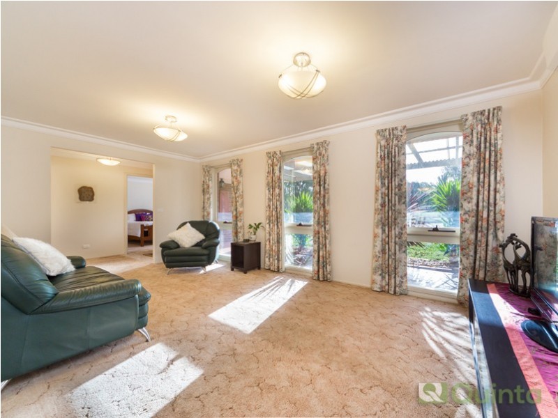 31 Collendina Cres, Scoresby VIC 3179