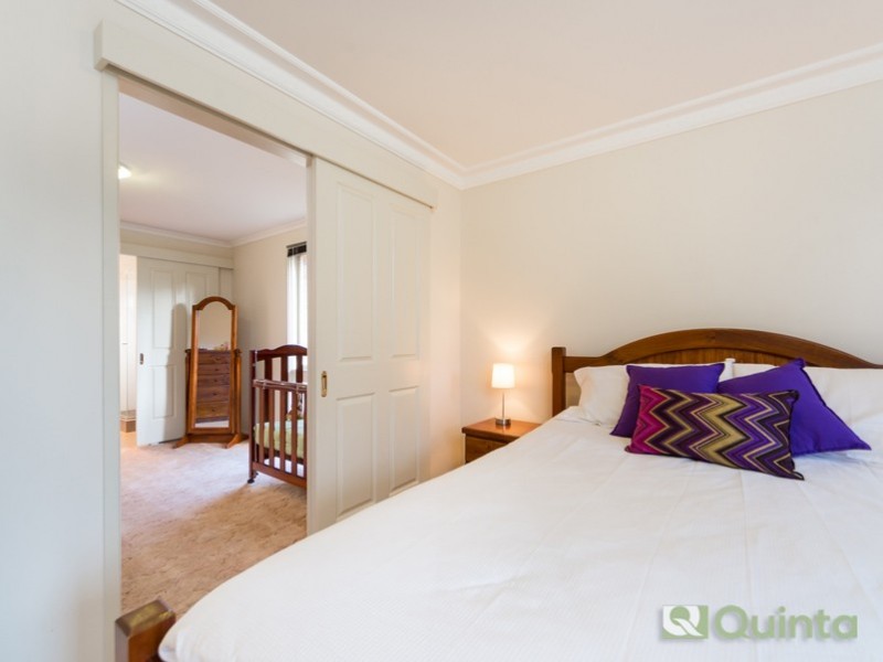 31 Collendina Cres, Scoresby VIC 3179