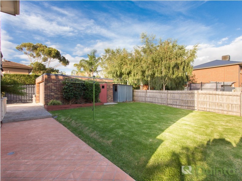 31 Collendina Cres, Scoresby VIC 3179