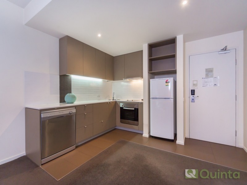 103/337 Stud Road, Wantirna South VIC 3152