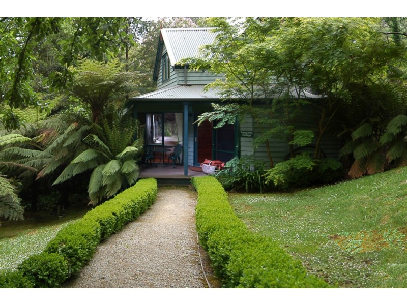 81 The Crescent, Sassafras VIC 3787