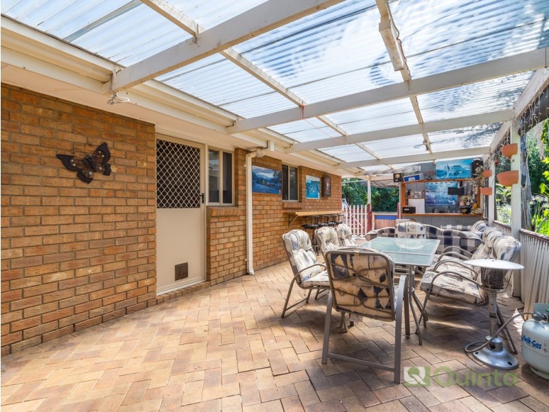8 Kendari Court, Hampton Park VIC 3976