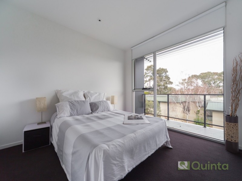 306/337 Stud Rd, Wantirna South VIC 3152