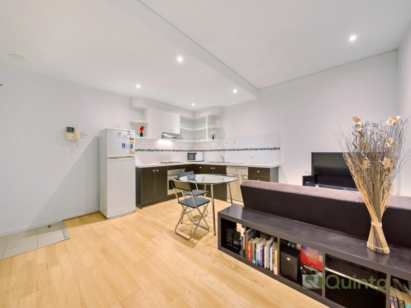 6/213 Normanby Road, Notting Hill VIC 3168