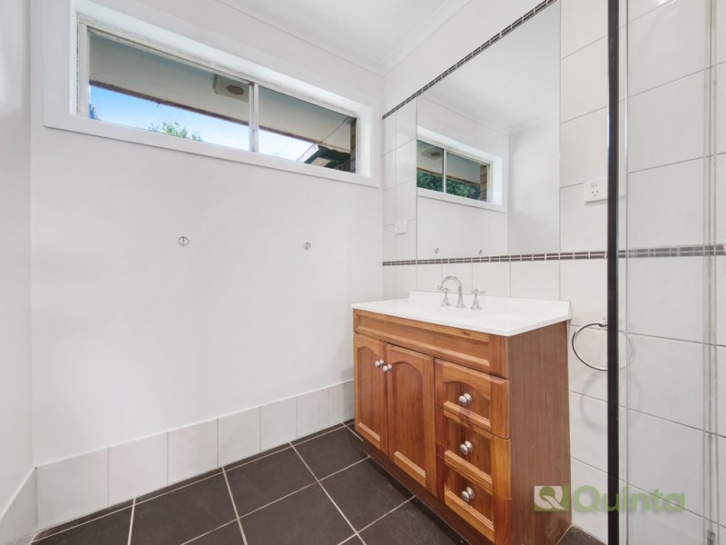 130 Carronvale Road, Mooroolbark VIC 3138