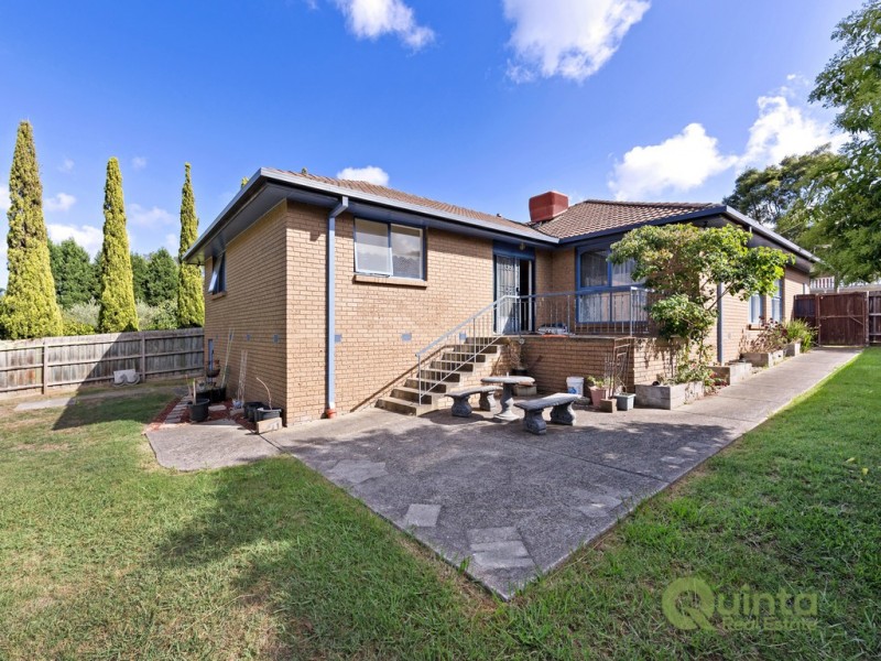 2 Murchison, Vermont South VIC 3133