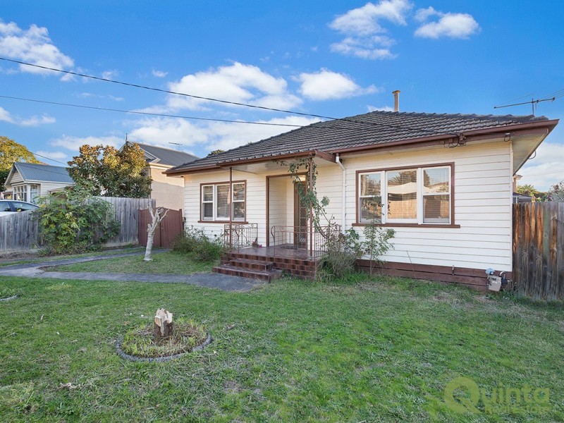 39 Marwarra Street, Ringwood East VIC 3135