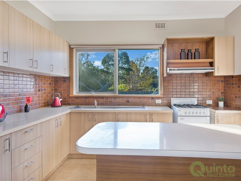 39 Marwarra Street, Ringwood East VIC 3135