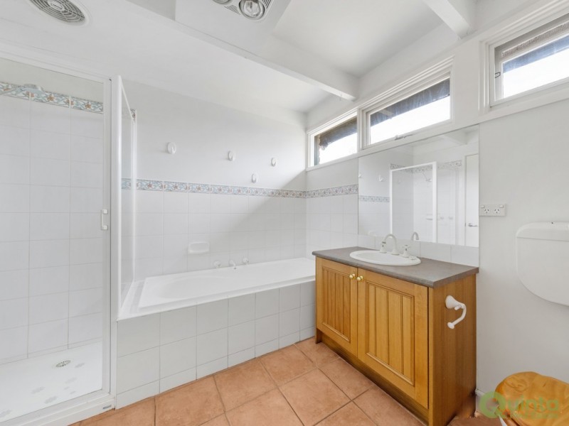 29 Clarence st, Wantirna VIC 3152