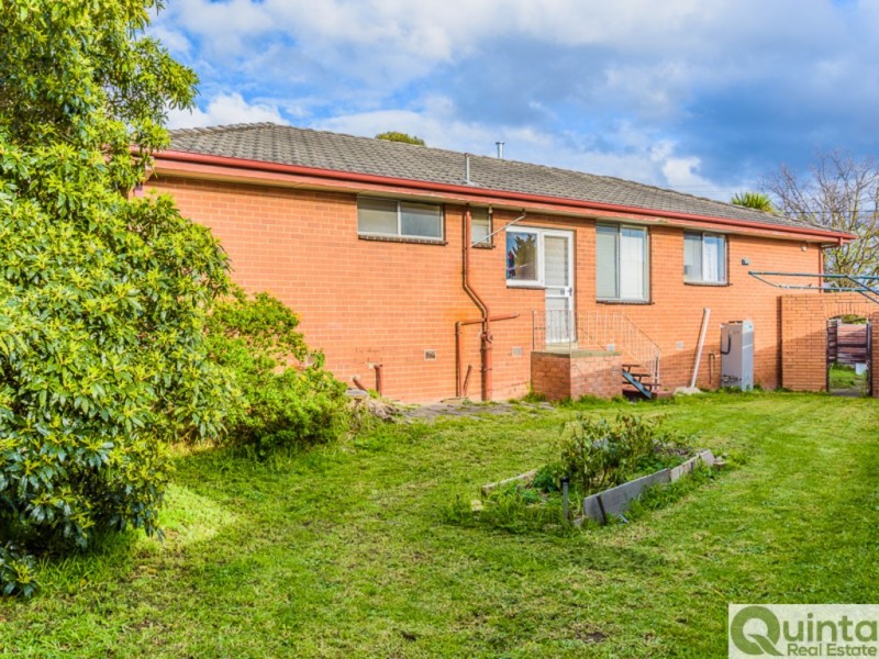 9 Hawk Street, Doncaster East VIC 3109