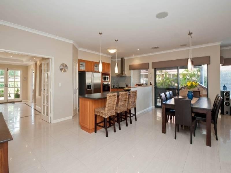 13 Mallee Way, Gwelup WA 6018