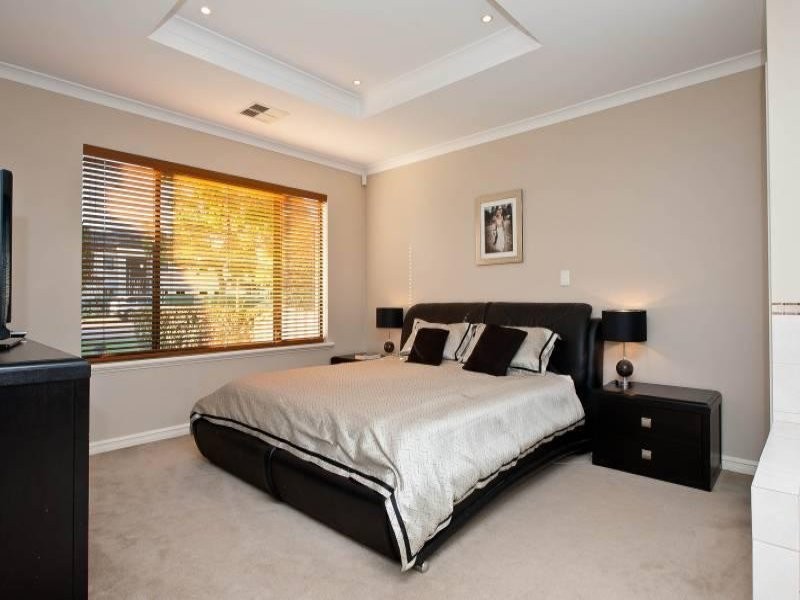 13 Mallee Way, Gwelup WA 6018