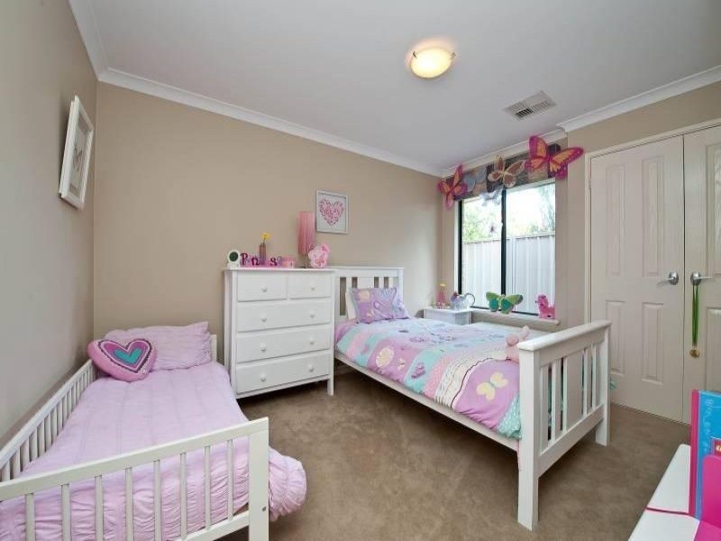 13 Mallee Way, Gwelup WA 6018