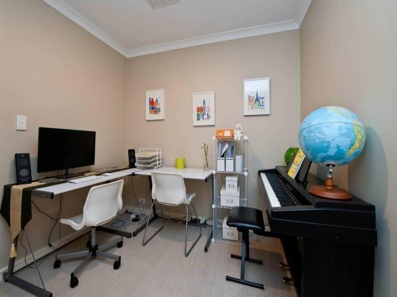 13 Mallee Way, Gwelup WA 6018