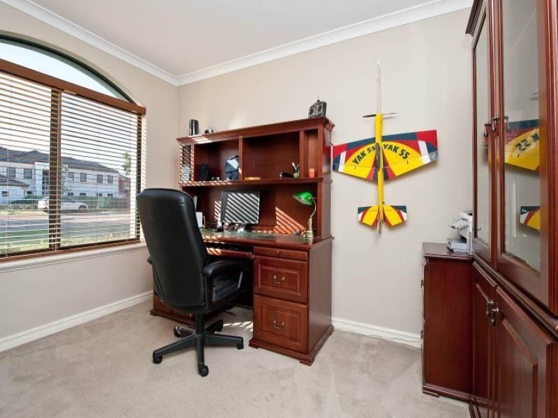 13 Mallee Way, Gwelup WA 6018