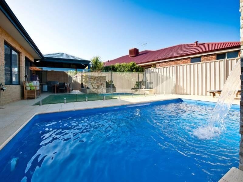 13 Mallee Way, Gwelup WA 6018