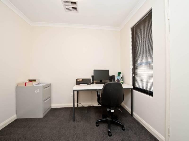 9A Woodchester Road, Nollamara WA 6061