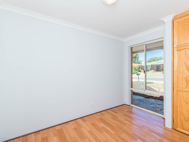 8 Wales Court, Clarkson WA 6030