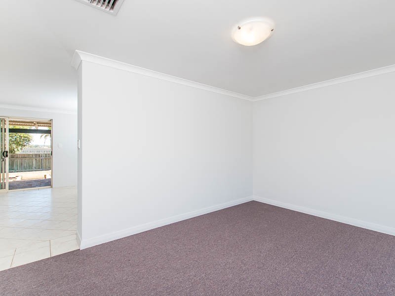 8 Wales Court, Clarkson WA 6030