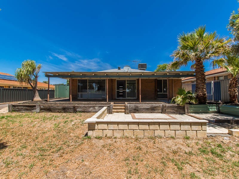 8 Wales Court, Clarkson WA 6030