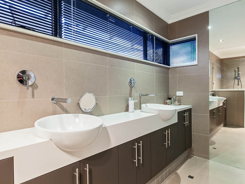 2 Debenham Way, Hillarys WA 6025