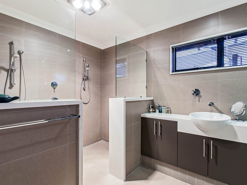 2 Debenham Way, Hillarys WA 6025