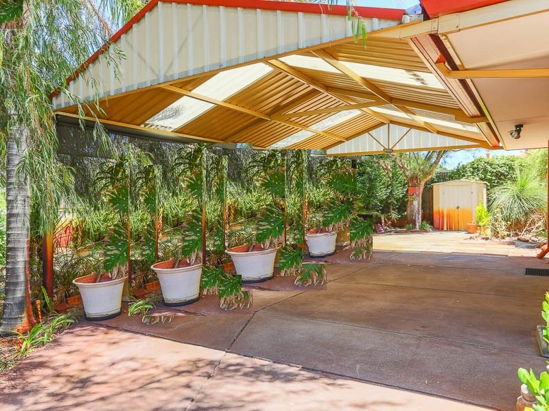 43 Milstead Way, Marangaroo WA 6064