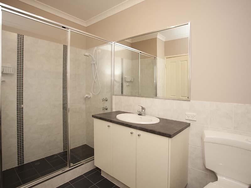 35B Nollamara Ave, Nollamara WA 6061