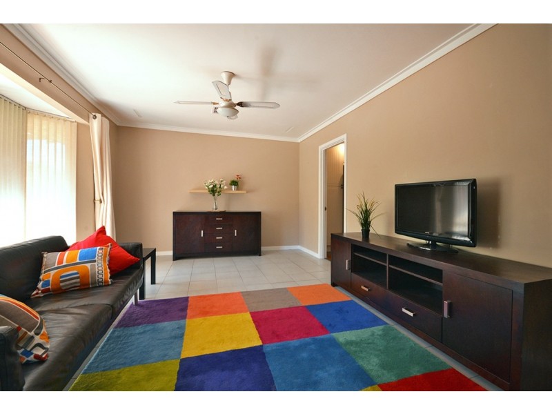 34 Banks Avenue, Hillarys WA 6025