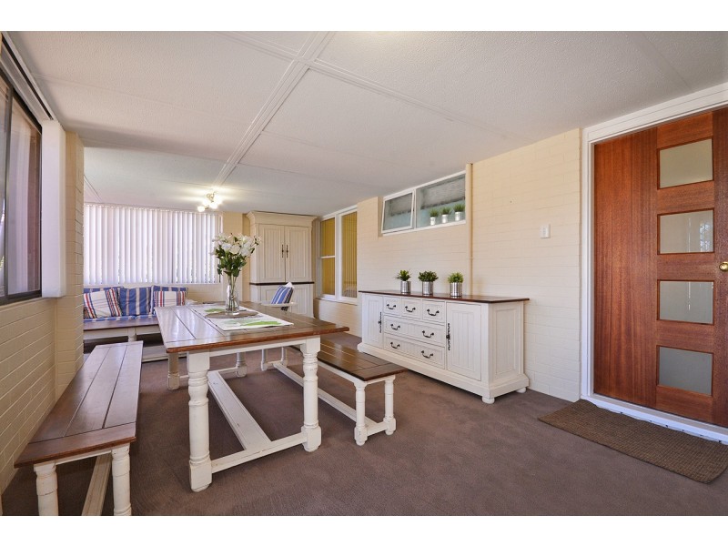 34 Banks Avenue, Hillarys WA 6025