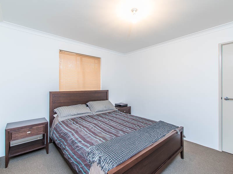 3 Errina Road, Alexander Heights WA 6064