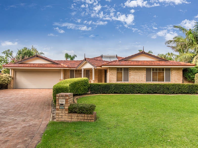 3 Errina Road, Alexander Heights WA 6064