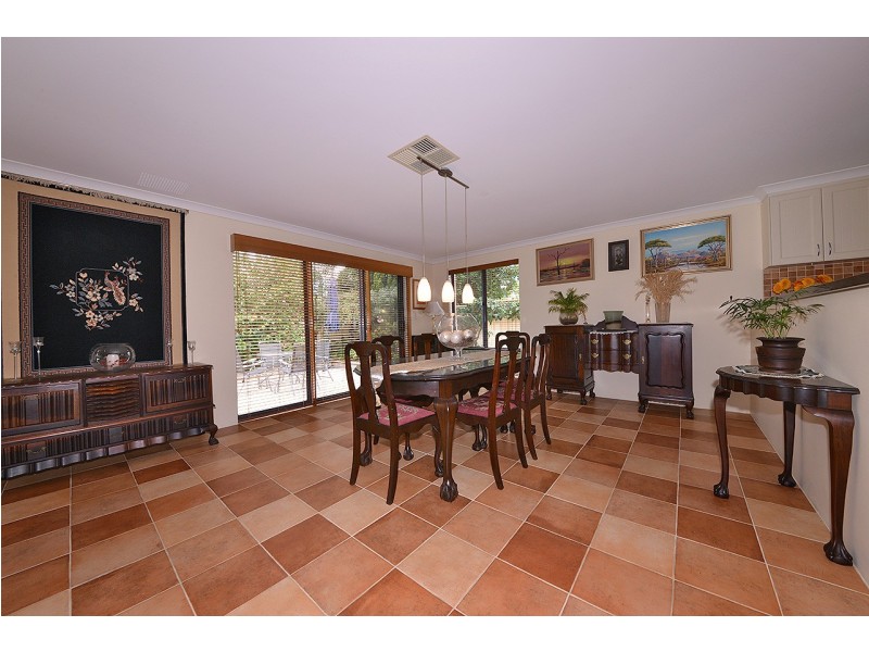 63 St Fillans Bend, Wanneroo WA 6065