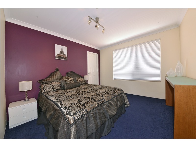 63 St Fillans Bend, Wanneroo WA 6065