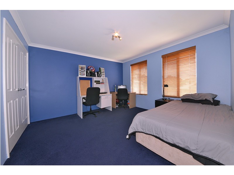 63 St Fillans Bend, Wanneroo WA 6065