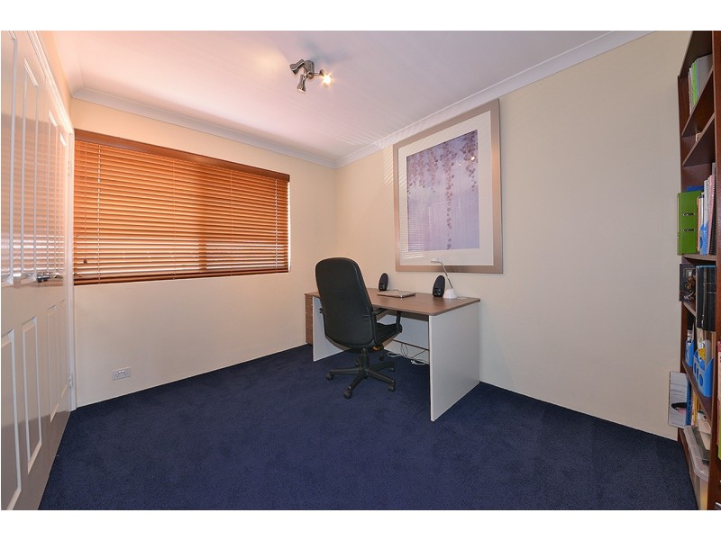 63 St Fillans Bend, Wanneroo WA 6065