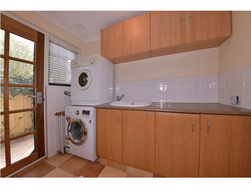 63 St Fillans Bend, Wanneroo WA 6065