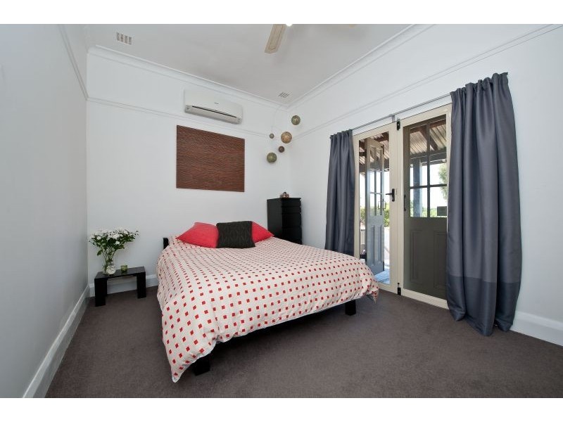 217 Wilding St, Doubleview WA 6018