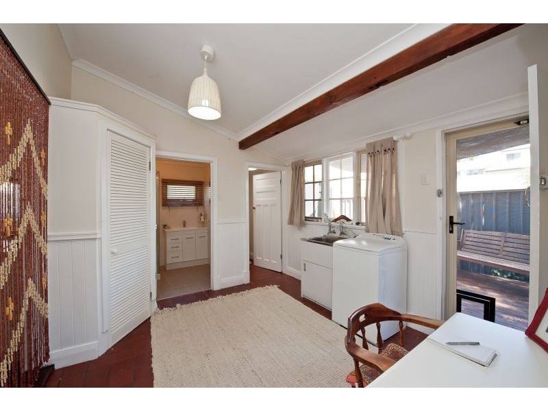 217 Wilding St, Doubleview WA 6018